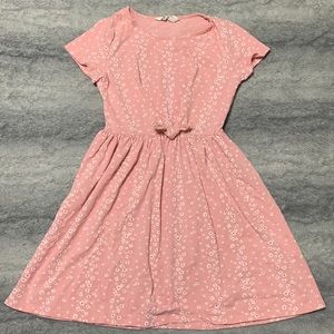 Girls size 8 cinch-waist Dress